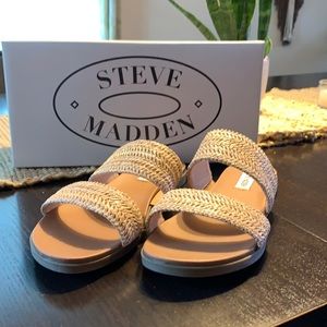 Steve Madden Sandal - Brand New in Box, size 9